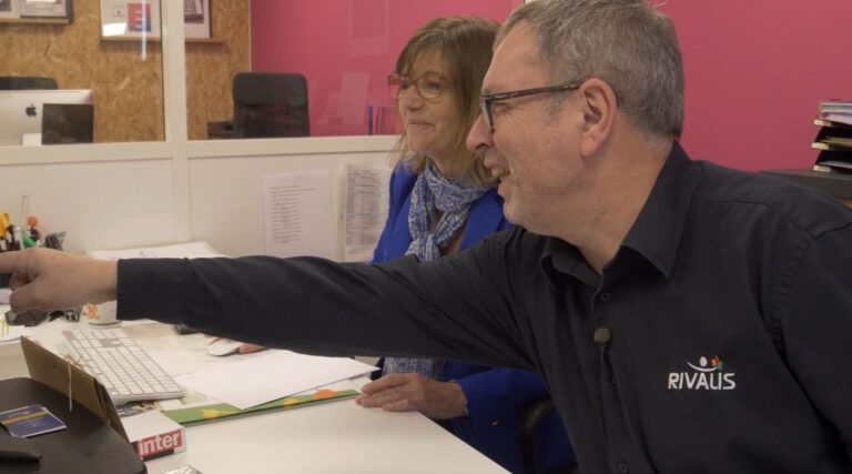 Magali, en agence de communication, souhaitait dégager du temps libre : comment Rivalis l’a aidée à y parvenir