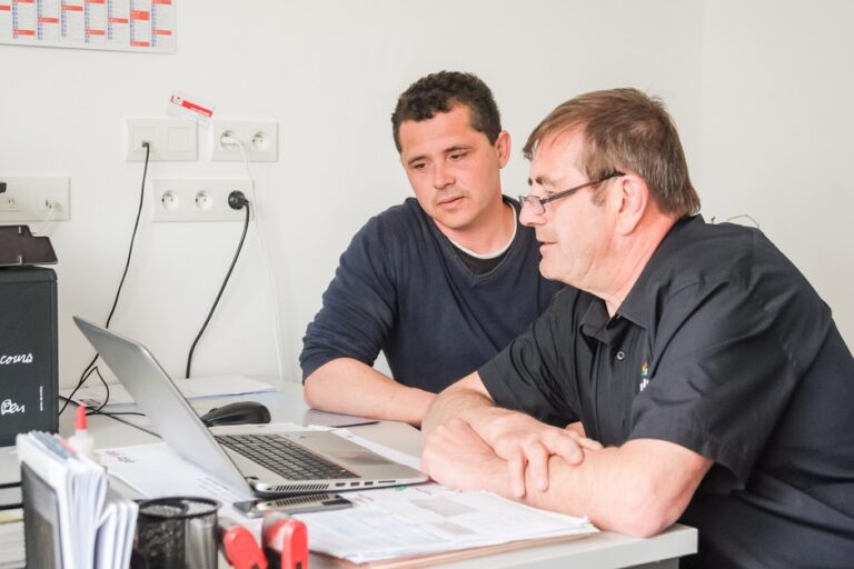 Emmanuel, maçon, a retrouvé confiance et rentabilité des devis